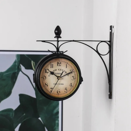 Atelier Bohème | Vintage Outdoor Wall Clock